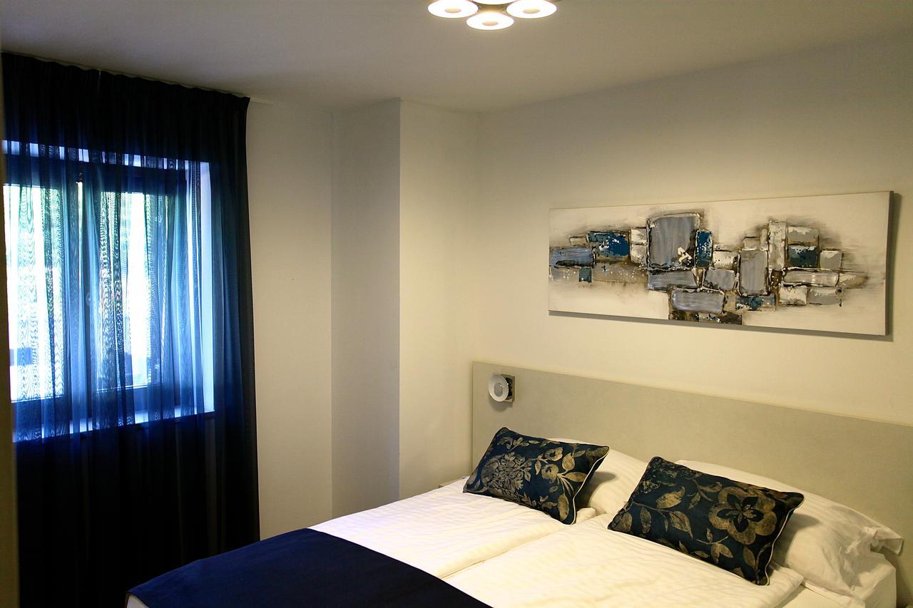 Aparthotel Gimi Мощеничка-Драга Экстерьер фото